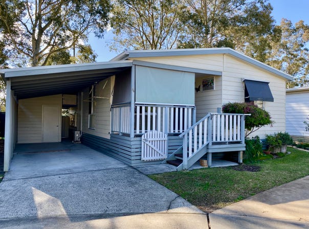 64/9 Browns Road, South Nowra, NSW 2541