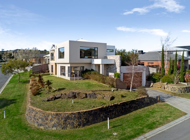 13 Wallaby Run, Gisborne, Vic 3437