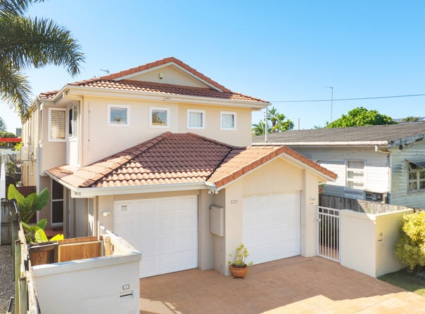 1/157 Sunshine Parade, Miami, Qld 4220