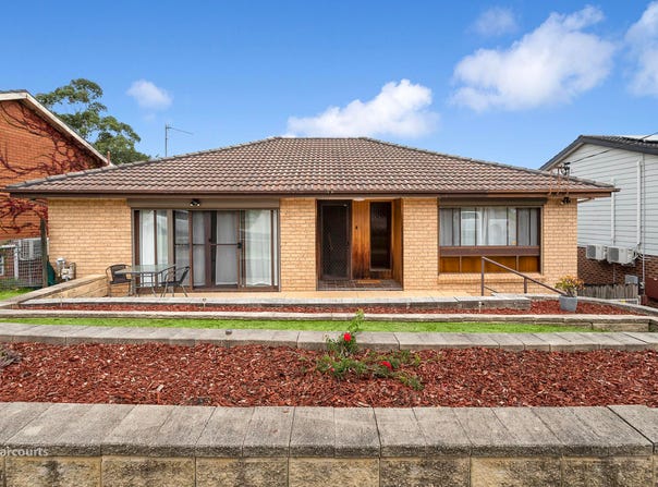 85 Springfield Avenue, Figtree, NSW 2525