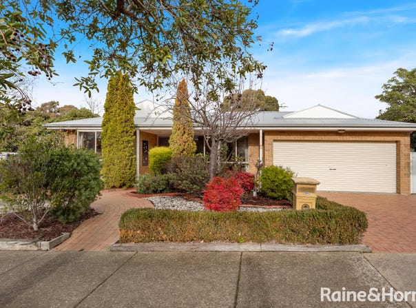 5 Fullbrook Drive, Sunbury, Vic 3429