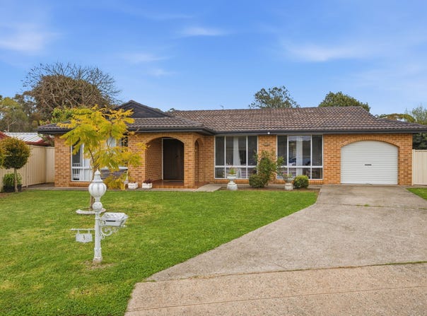 3 Mohave Place, Bossley Park, NSW 2176