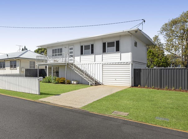 10 Frederick Street, East Toowoomba, Qld 4350