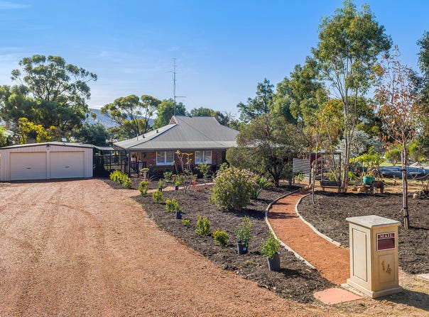 14 Maud Street, York, WA 6302