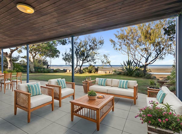 33 Biggs Avenue, Beachmere, Qld 4510