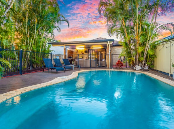 125A Oxley Avenue, Woody Point, Qld 4019