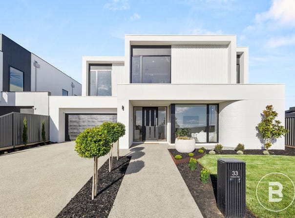 33 Carbery Way, Lucas, Vic 3350