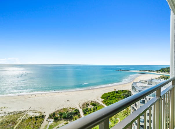 21C/973 Gold Coast Highway, Palm Beach, Qld 4221