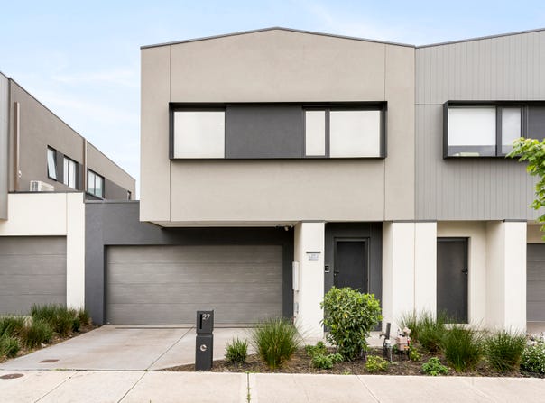 27 Arramont Road, Greenvale, Vic 3059