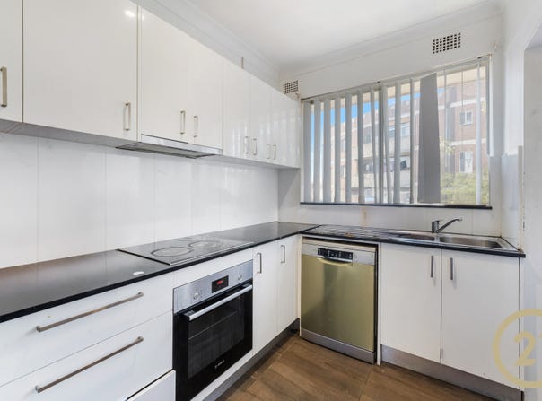 18/76-84 Bigge Street, Liverpool, NSW 2170
