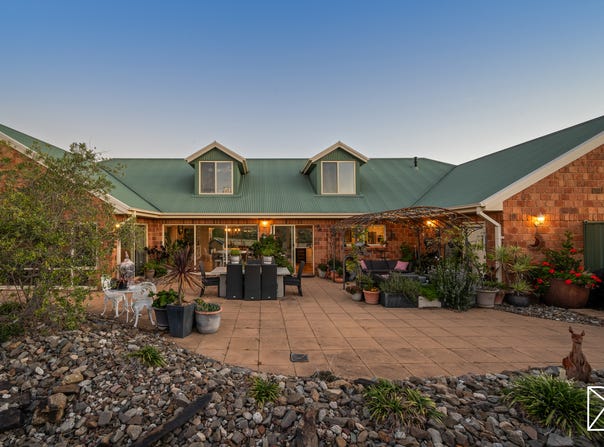 30 Moringol Place, Royalla, NSW 2620