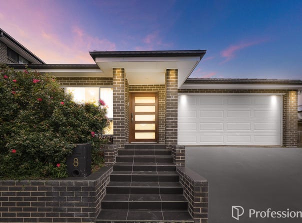8 Cartwright Crescent, Airds, NSW 2560