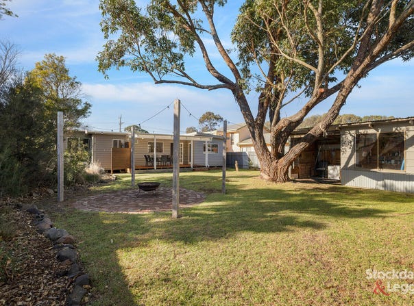 26 Irving Road, Cowes, Vic 3922