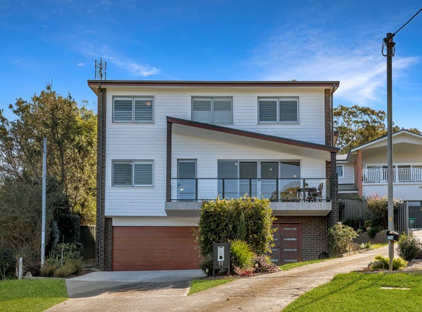 11 Belmont Crescent, Belmont, NSW 2280