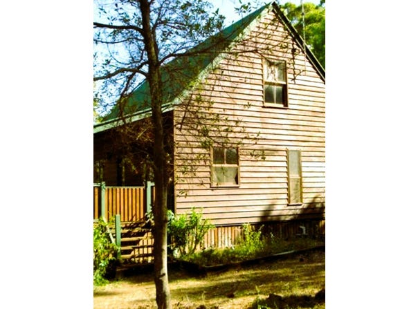 25 Paula Pde, Lamb Island, Qld 4184