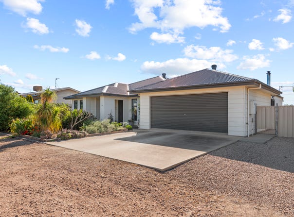 17 Chapman Road, Moonta Bay, SA 5558