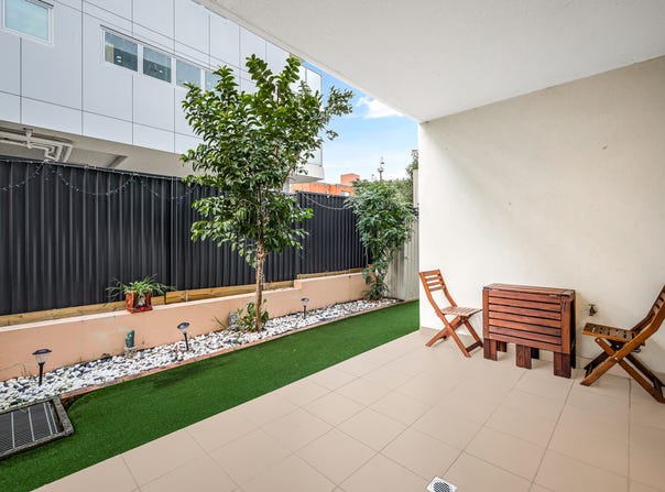 8/2-12 Civic Avenue, Pendle Hill, NSW 2145