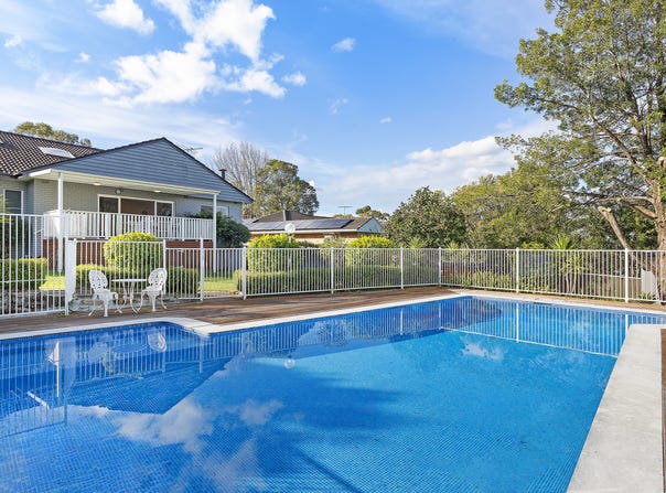 31 Milburn Place, St Ives Chase, NSW 2075