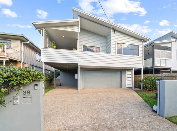 38 Charlotte Street, Wavell Heights, Qld 4012