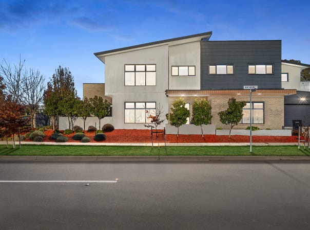 12 Bonthrone Street, Strathnairn, ACT 2615
