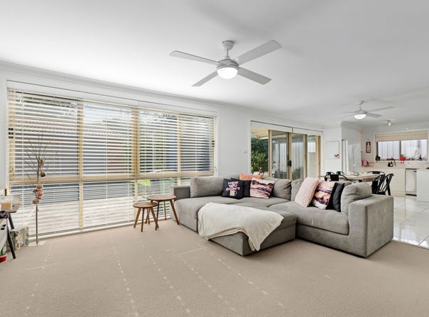 36 Panorama Crescent, Freemans Reach, NSW 2756