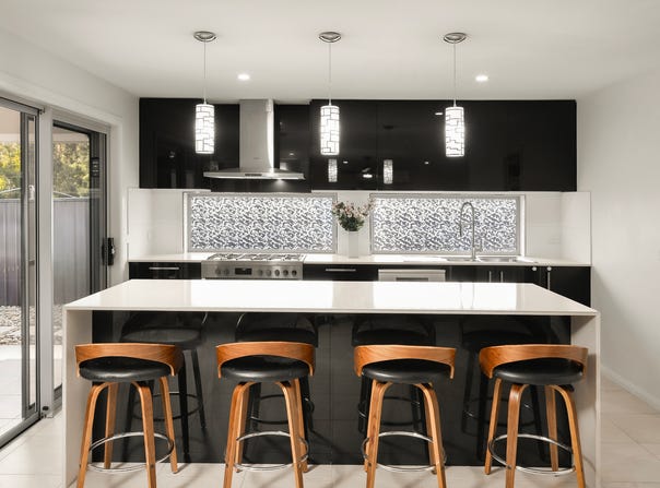 10 Forest View Close, Bonville, NSW 2450
