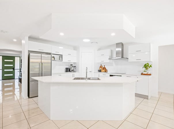 6 Bimberri Court, Caloundra West, Qld 4551