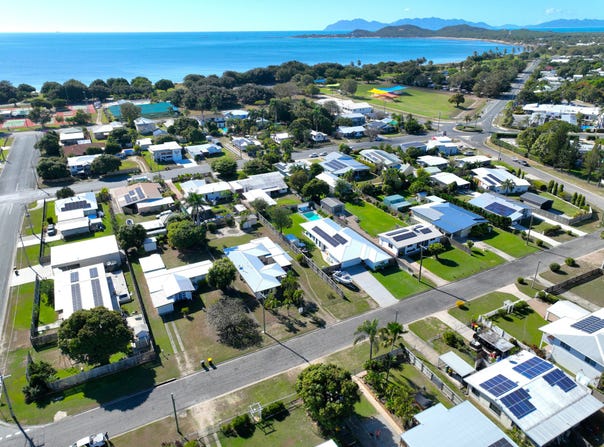 12 Marshall Street, Bowen, Qld 4805