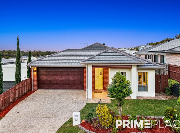 82 Broxburn Circuit, Spring Mountain, Qld 4300