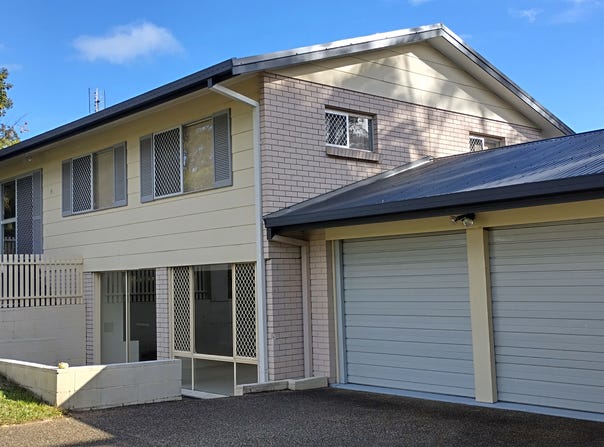 15 Kurrambee Avenue, Ashmore, Qld 4214