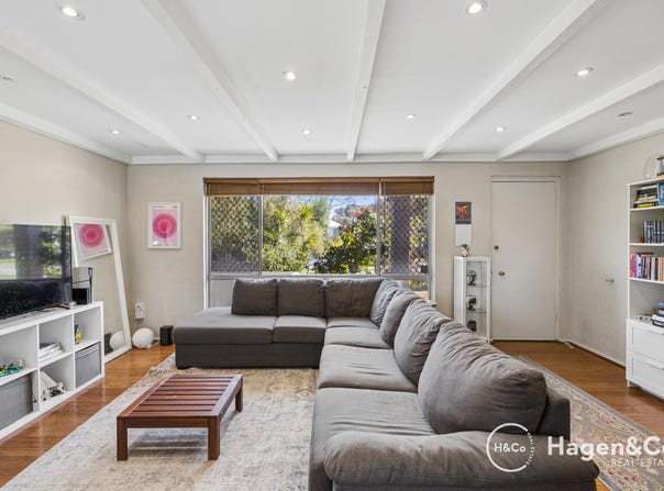 17A Brendon Way, Karrinyup, WA 6018