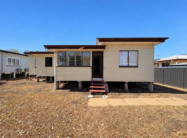 77 Myall Street, Dalby, Qld 4405