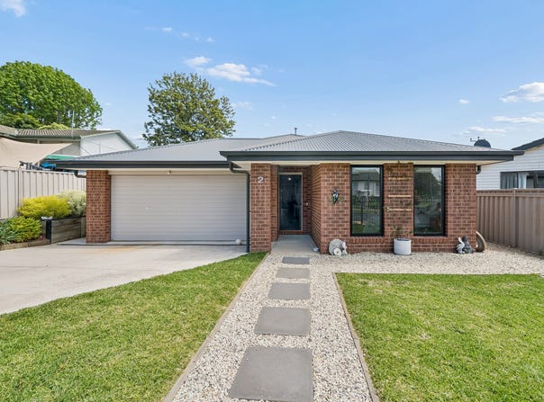 2 Smith Street, Seymour, Vic 3660