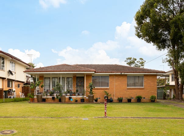 7 Westcliffe Street, Banyo, Qld 4014