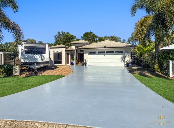15 Spinnaker St, South Mission Beach, Qld 4852