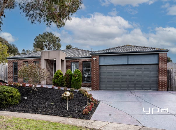 14 St Mellion Close, Sunbury, Vic 3429