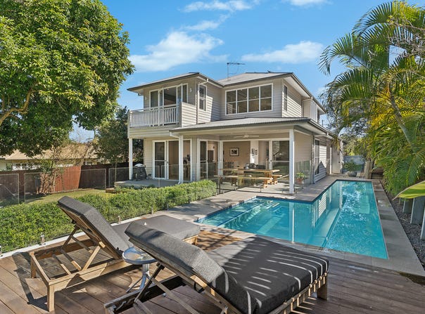 74 Dewar Terrace, Sherwood, Qld 4075