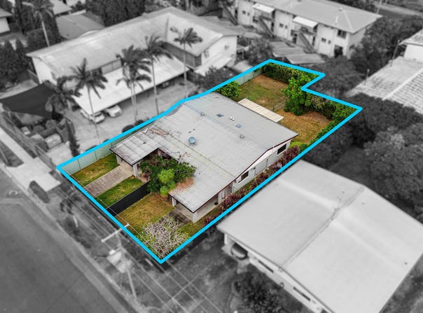 1&2/23 Creedy Street, Westcourt, Qld 4870