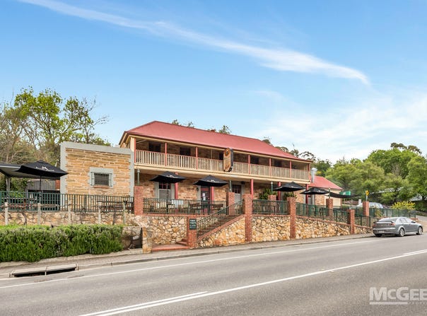 Royal Oak Hotel, 47 Grants Gully Road, Clarendon, SA 5157