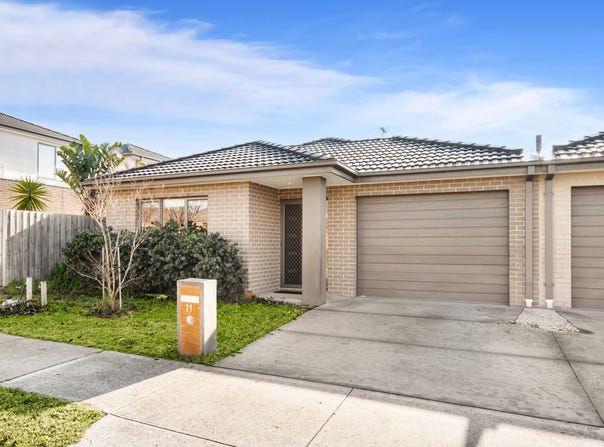 11 Cadillac Street, Cranbourne East, Vic 3977
