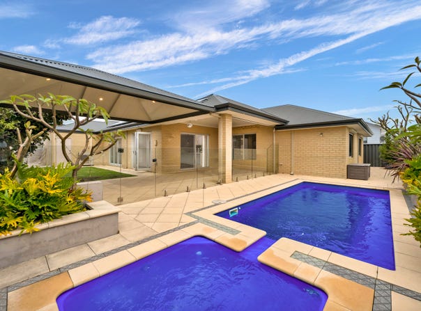 62 Daytona Drive, Iluka, WA 6028