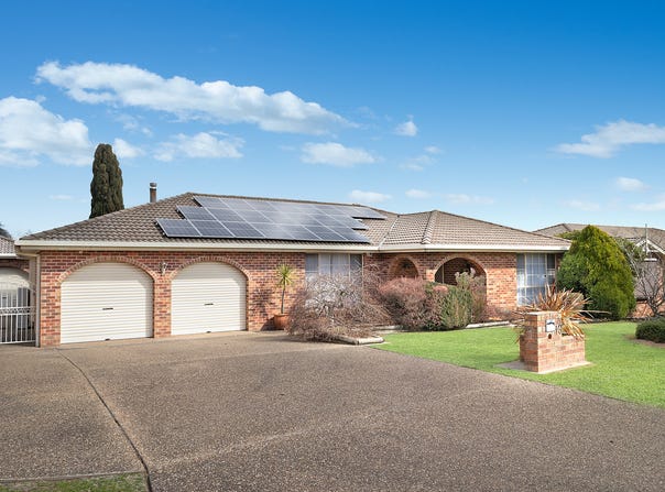 13 Braemar Circuit, Orange, NSW 2800