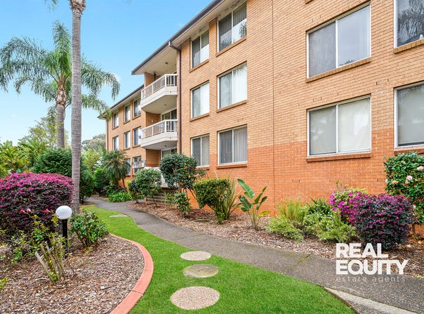 40/3 Mead Drive, Chipping Norton, NSW 2170