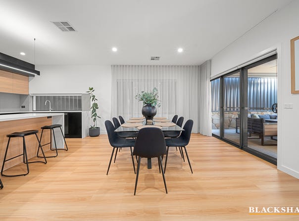 7 Hopkins Street, Googong, NSW 2620