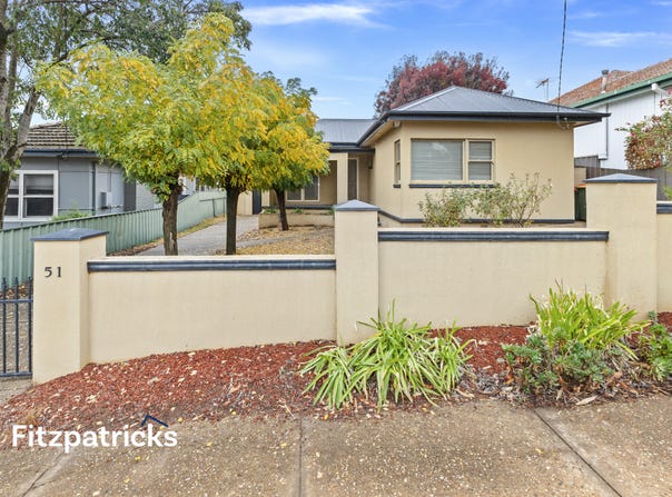 51 Mitchelmore Street, Turvey Park, NSW 2650