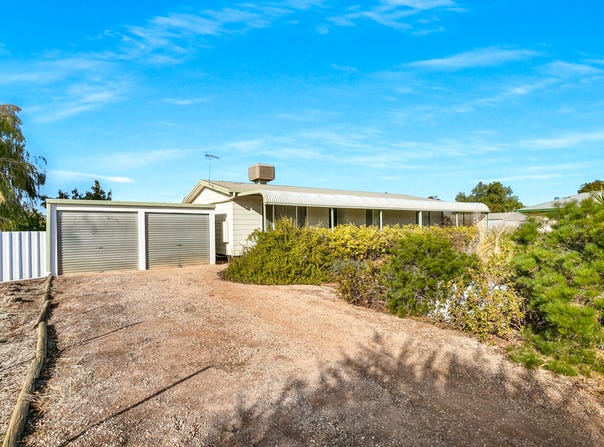 6 Downer Avenue, Lyrup, SA 5343