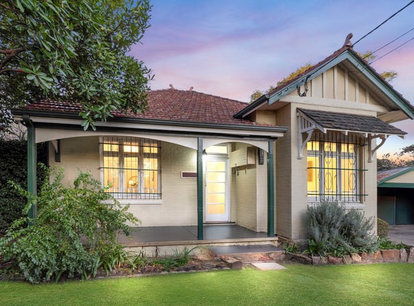 15 Rosemead Road, Hornsby, NSW 2077