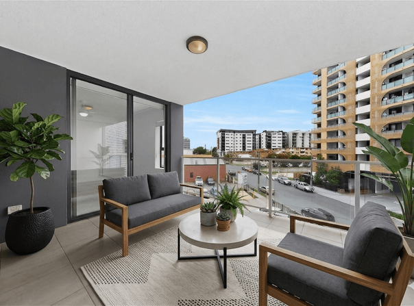 207/283 Logan Rd, Stones Corner, Qld 4120