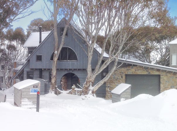 15 Halter Lane, Dinner Plain, Vic 3898