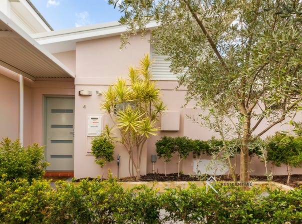 4/15 Sylvia Place, Nollamara, WA 6061